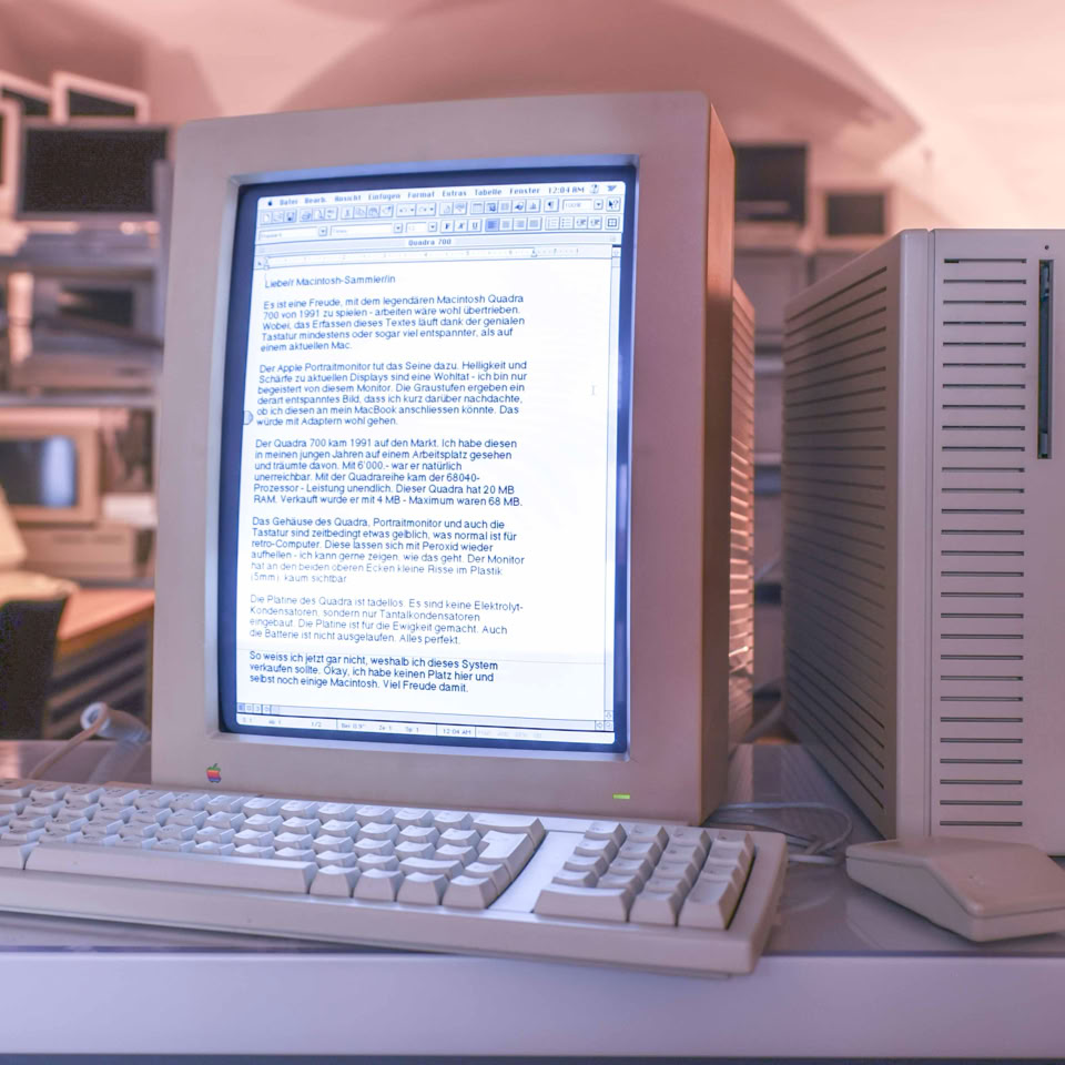 Apple Quadra 700